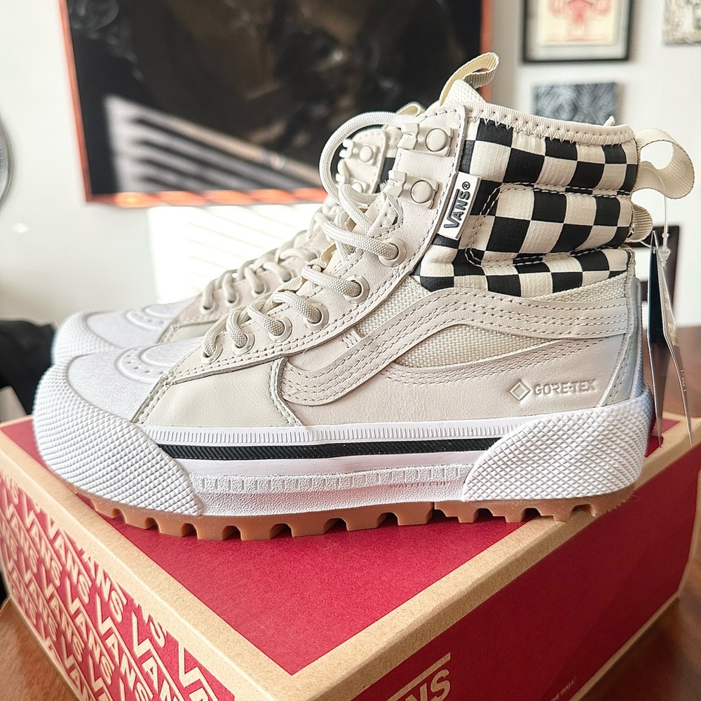 NEW🔥 Vans GORE-TEX High Tops!
